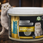 ZeniCat Premium Yeşil Aktif Karbonlu Bentonit Kedi Kumu 10 Lt – Kokusuz, Sıfır Toz, Üst Düzey Koku Hapsi