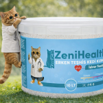 ZeniCat ZeniHealth Erken Teşhis Bentonit Kedi Kumu 10 Lt – pH Seviyesine Göre Renk Değiştiren, Kan Tespitli, İnce Taneli